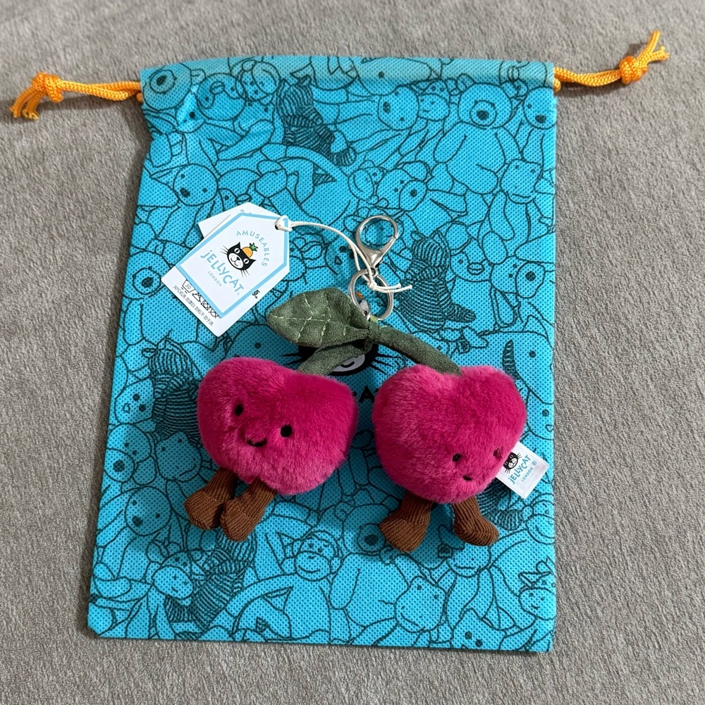 Jellycat Amuseables Cherries Bag Charm - Picture 3 of 11